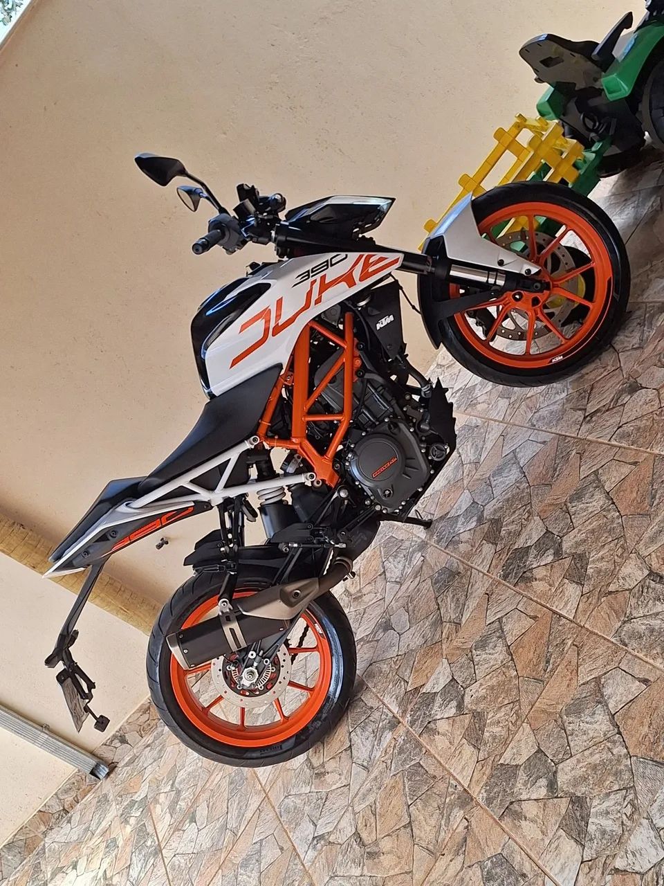 Duke 390 - Foto 2