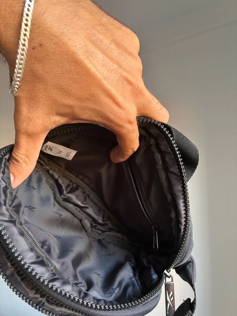 Pochete Reebok Puffer original - Foto 2