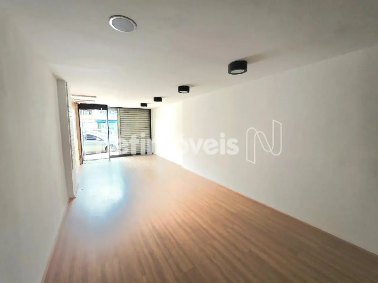 Loja de 79m²; de área para alugar no Sion. - Foto 4