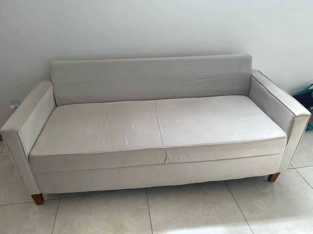Sofá dois lugares 