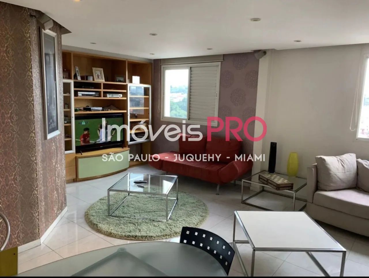Apto duplex com 3 suítes e 3 vagas em Mirandópolis.