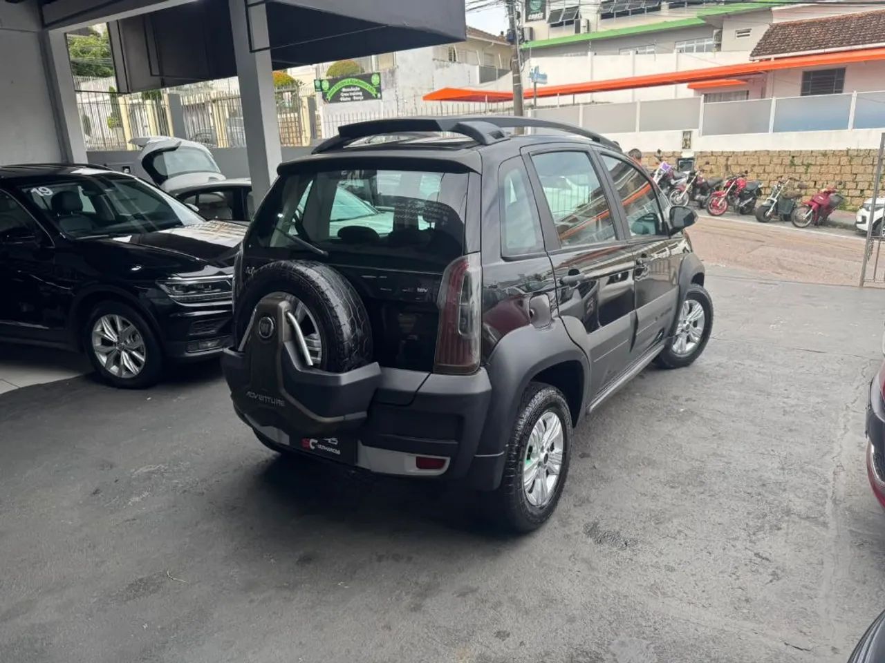 Fiat Idea Adv./ Adv.lock.dualogic 1.8 Flex 5P 2011 - Foto 4