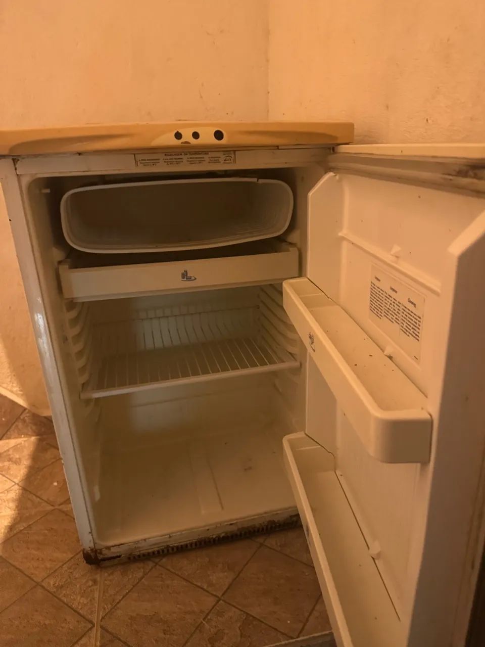 FRIGOBAR  - Foto 2