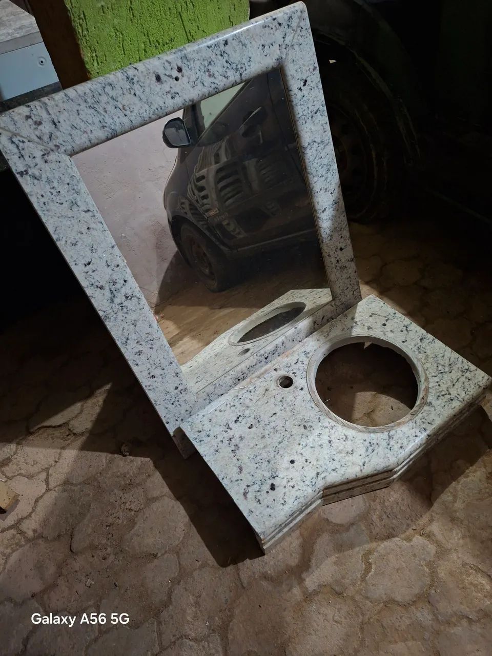 Sink442033808563906564
