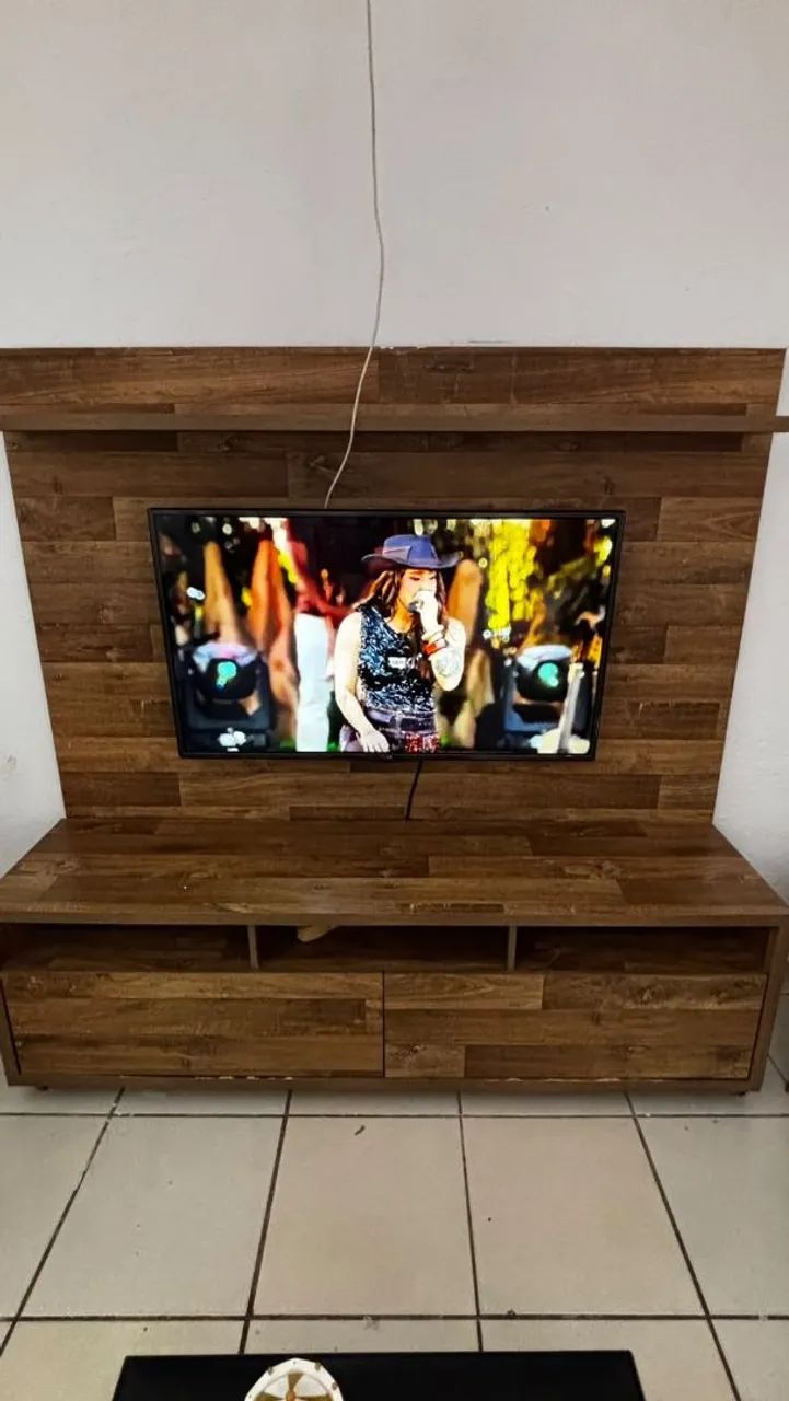 Painel com gavetas