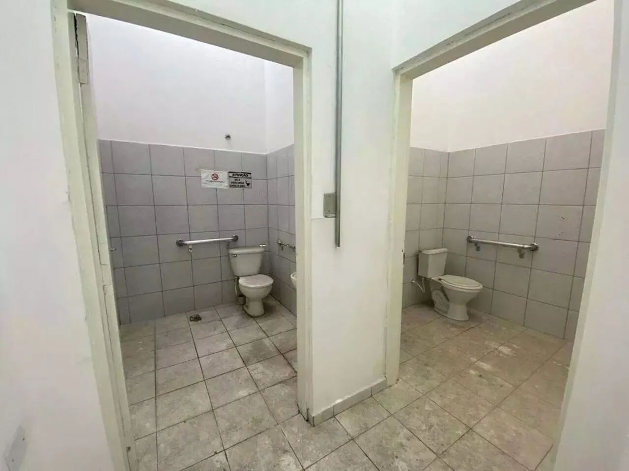 Loja Comercial para locação, Centro, Jacareí - LO0710. - Foto 5