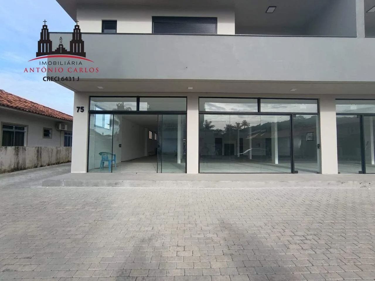 SALA COMERCIAL PARA LOCAÇÃO  CENTRO DE ANTÔNIO CARLOS - Foto 5