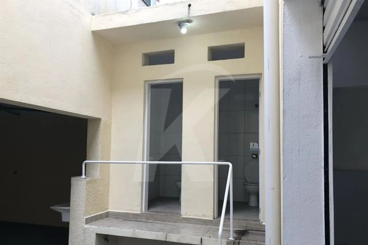 Galpão em Santana com 02 banheiros e 01 vaga - Foto 4