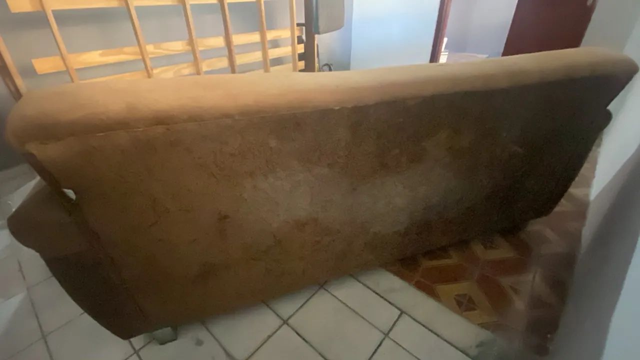Vendo Sofá 3 lugares  - Foto 2