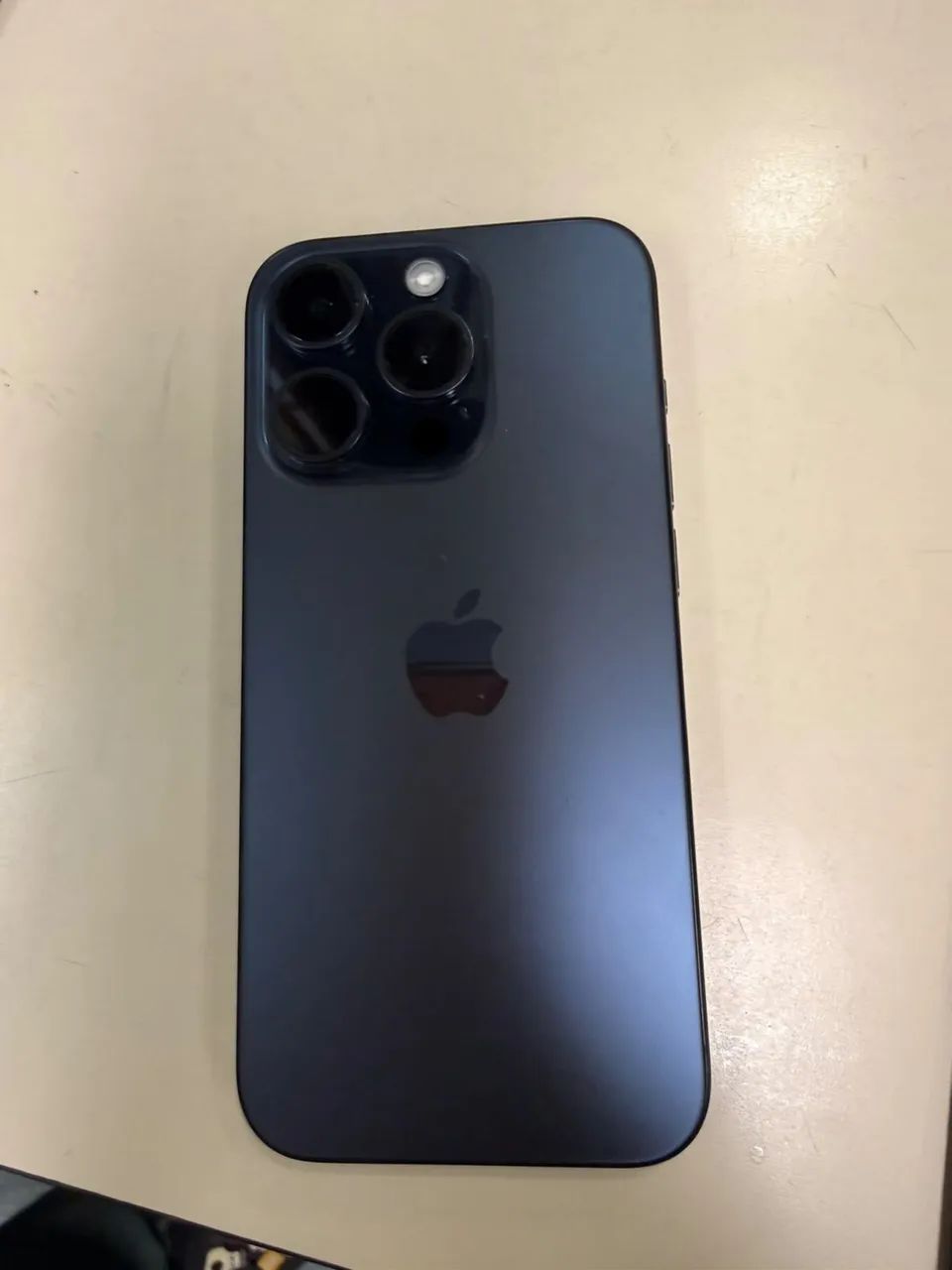 iPhone 15 Pro - Foto 4