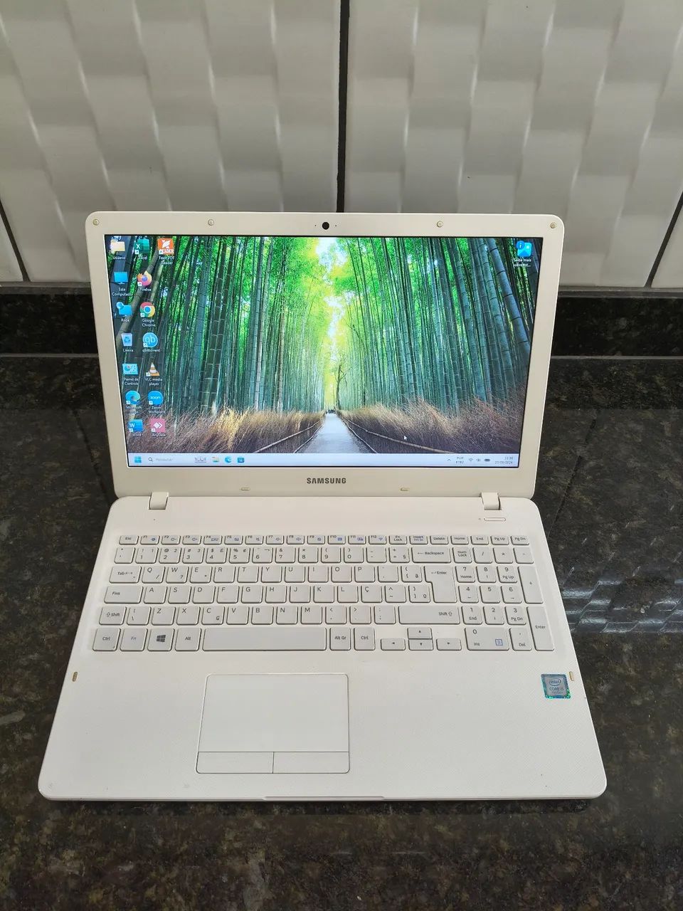 Notebook Samsung i5, 8gb, SSD 240gb