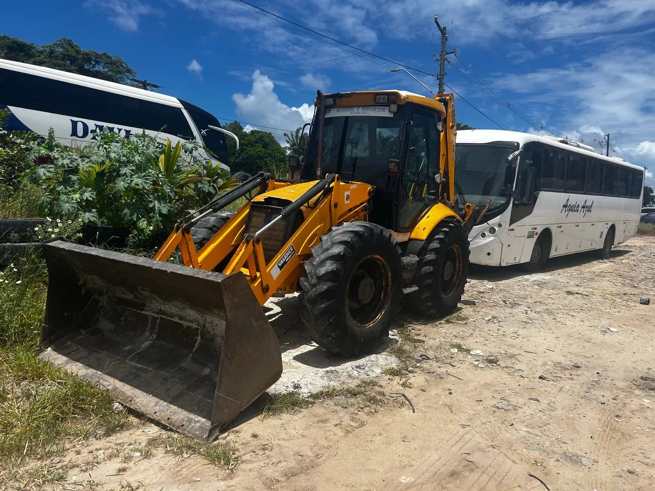 Retroescavadeira JCB 4cx ano 2010