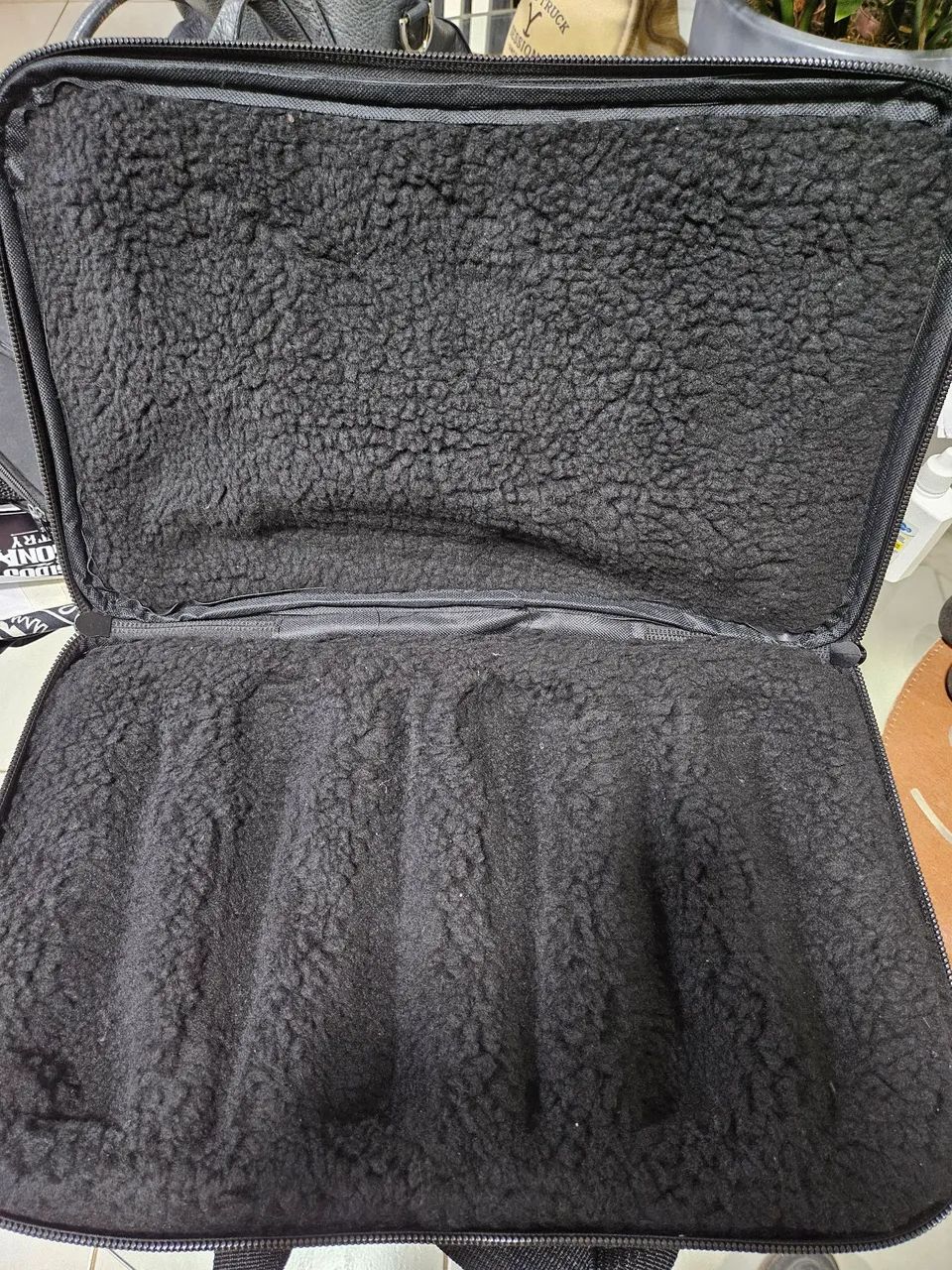 Case soft bag apeluciado para microfones comporta 5 microfones