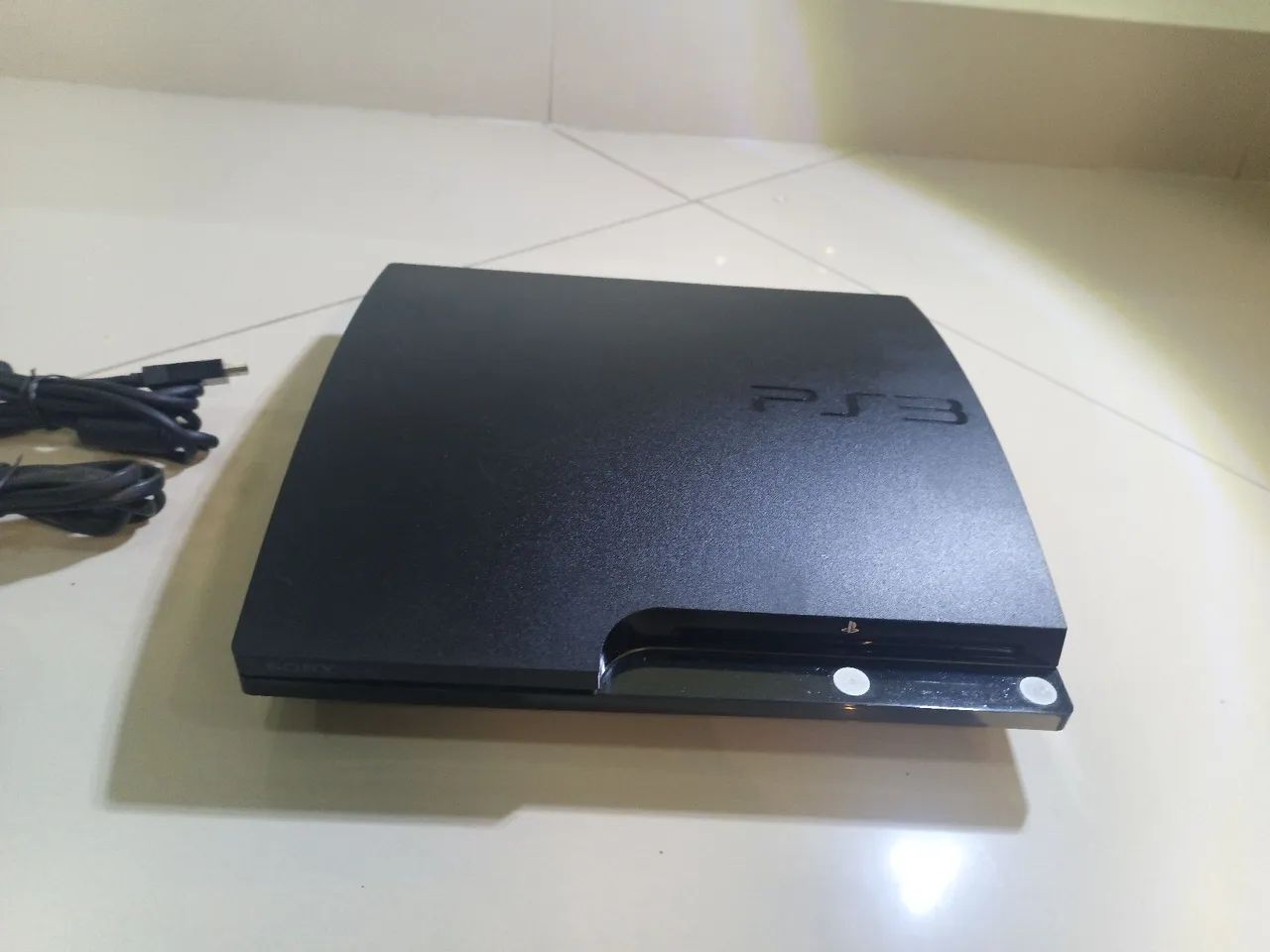Lindo PS3 SLIM 500 GB  completo "Tunado" - Foto 3