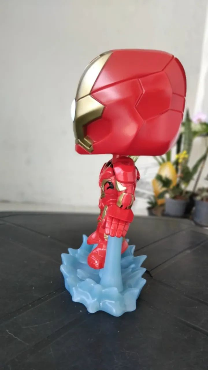 FUNKO POP HOMEM DE FERRO 10 POLEGADAS  - Foto 2