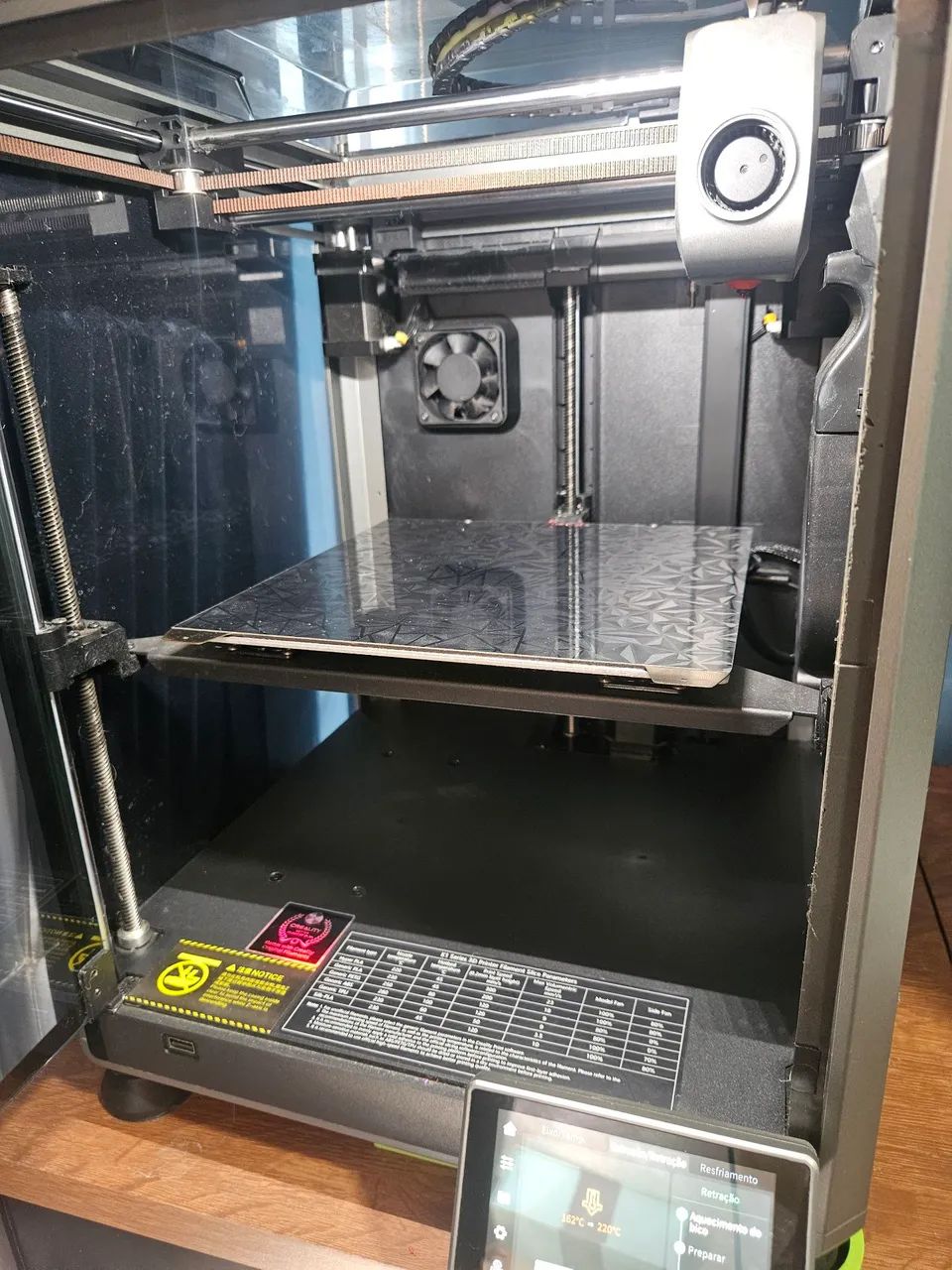 Impressora 3D Creality K1 Fechada - Foto 2