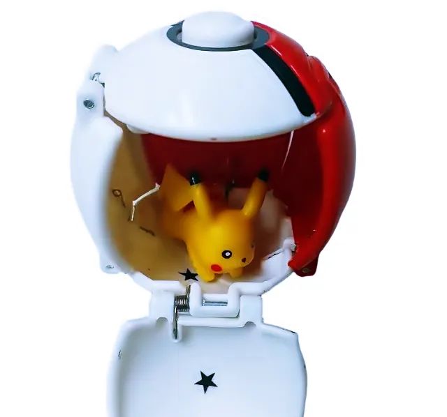 Pokémon com Pokebola - Pikachu - Action Figure Boneco Figura de Ação