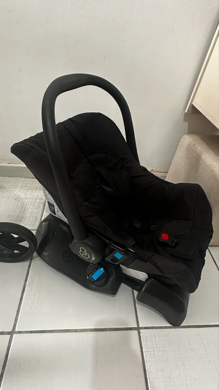 kIT Carrinho e Bebê  conforto Napoli + Base para Carro Galzerano - Foto 5
