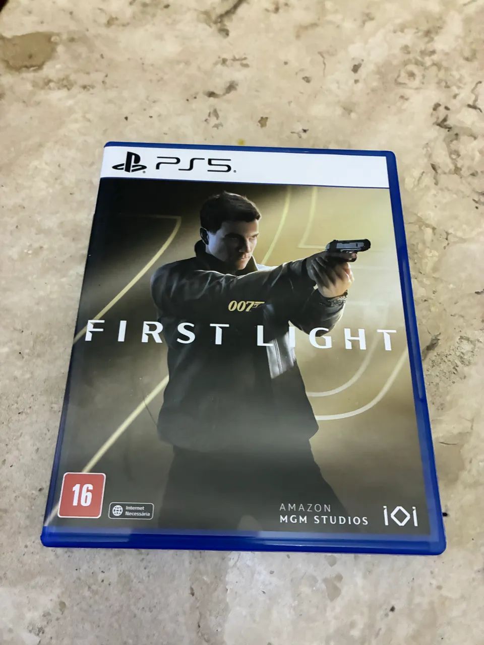 Vendo 007 First Light