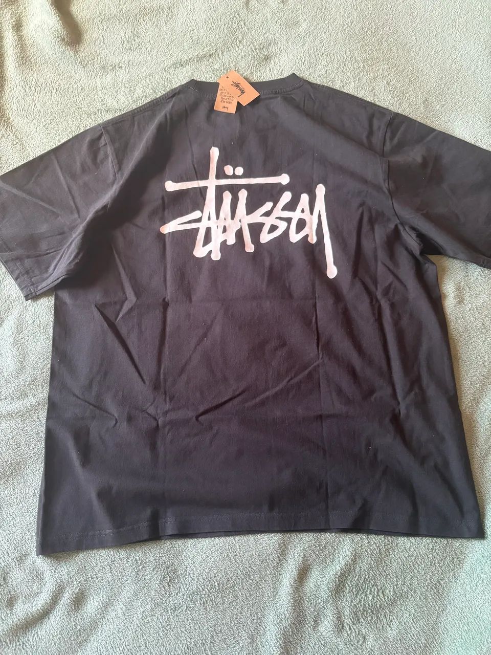Camiseta Stussy Basic Tee Estados Unidos Original - Foto 4