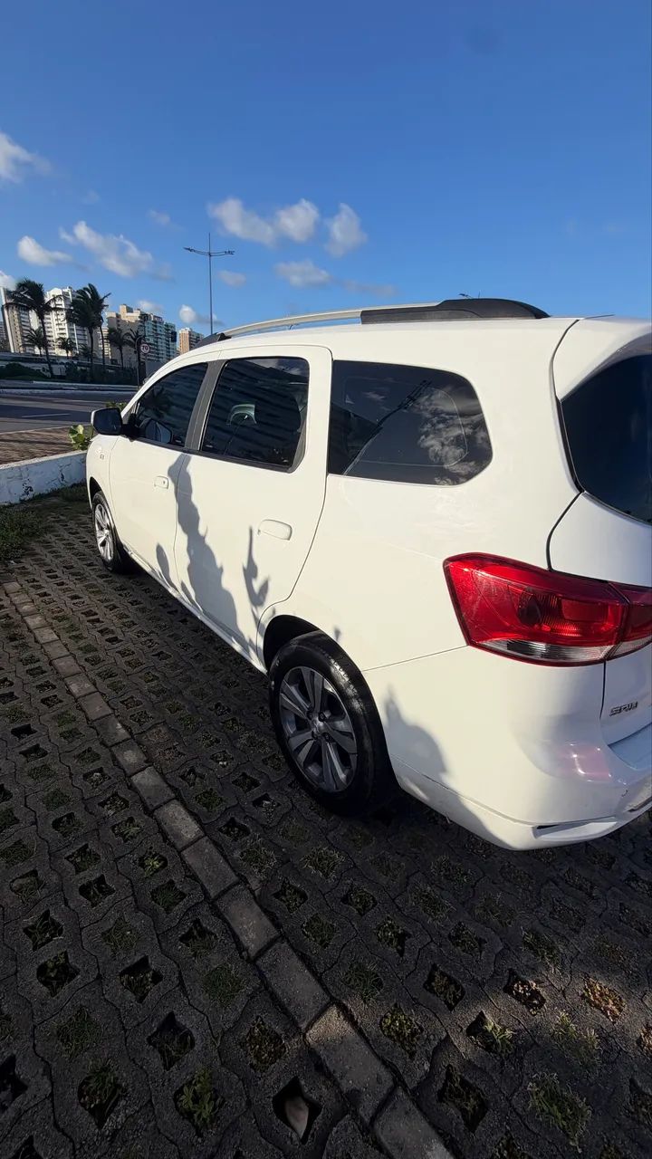 Chevrolet Spin SPIN PREMIER 1.8 8V Econo.Flex 5p Aut. 2023