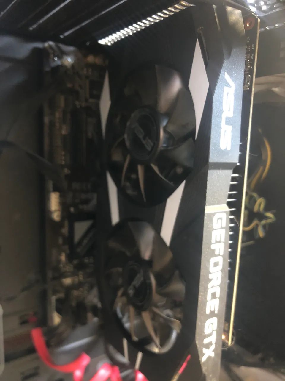 Placa de vídeo GTX 1650 4GB RAM ASUS - Foto 2