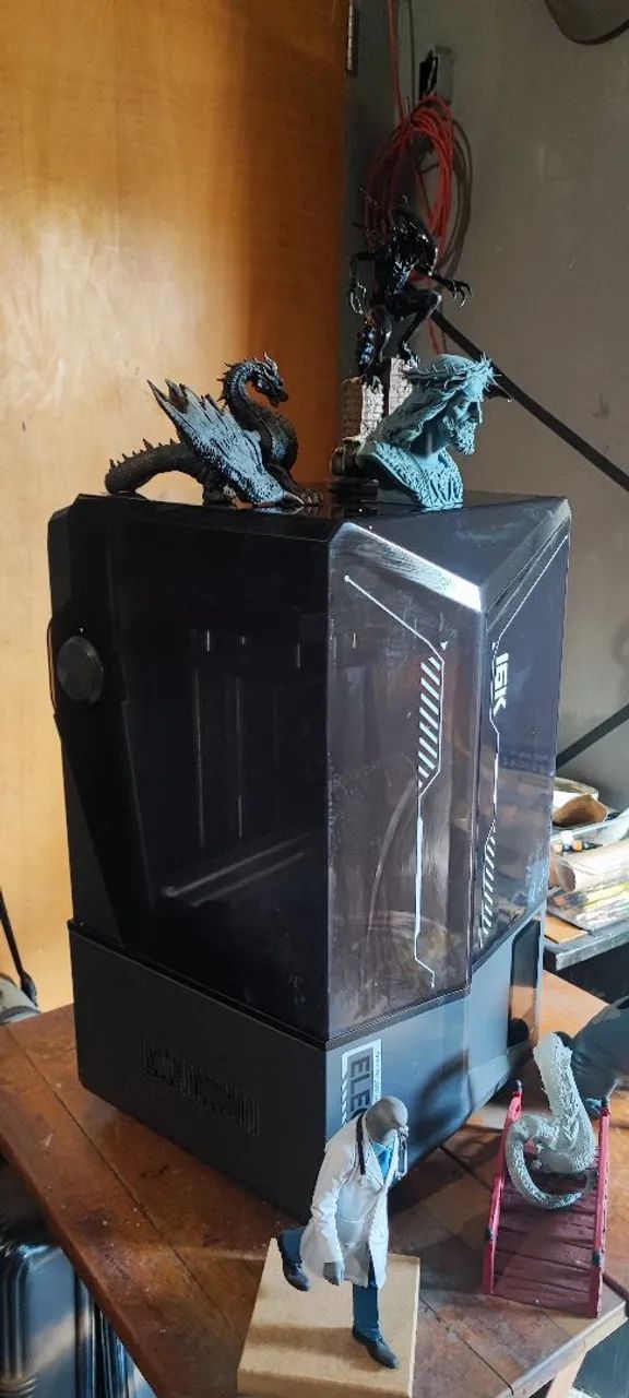 Impressora 3D Elegoo Saturn 4 ultra 16K - Semi nova/ Impecável - Foto 2