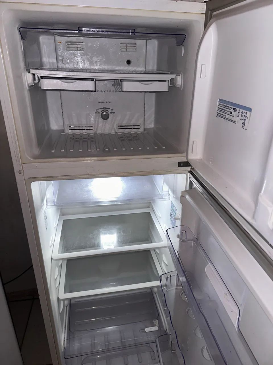 Geladeira eletrolux  - Foto 4