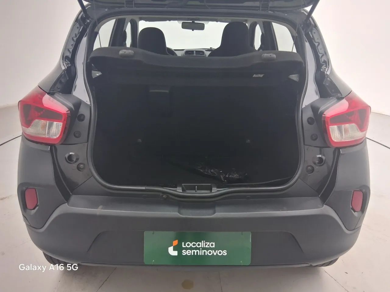 Renault Kwid 1.0 Zen, foto 9 de 18