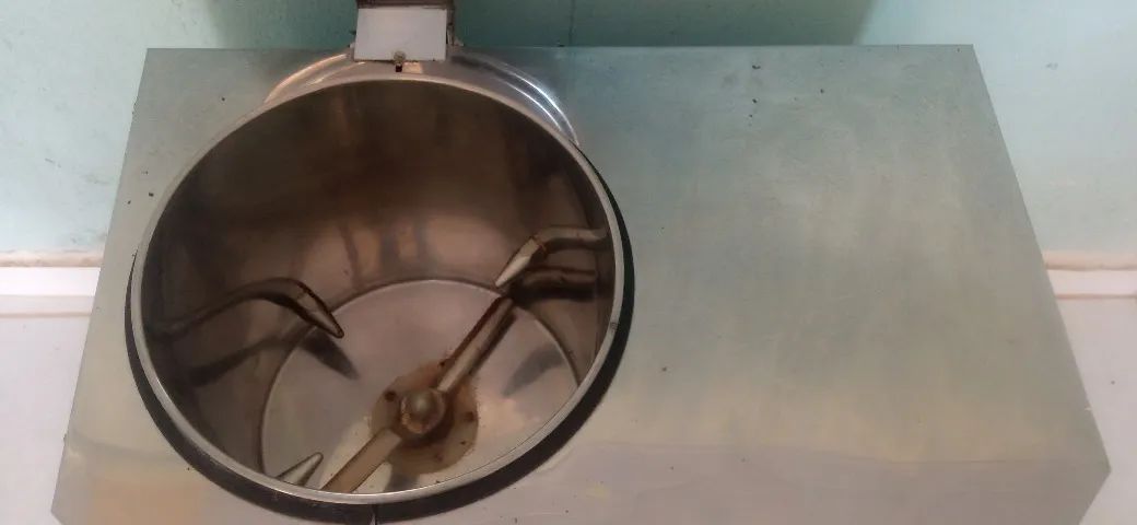 Bateria de massagem para pães e doces salgados etc.. - Foto 2