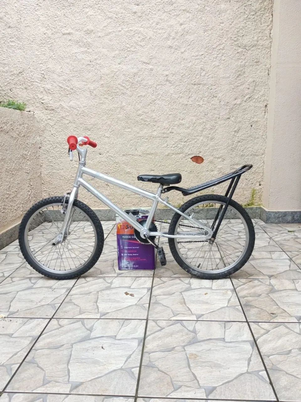 ARO 20 MONTADINHA