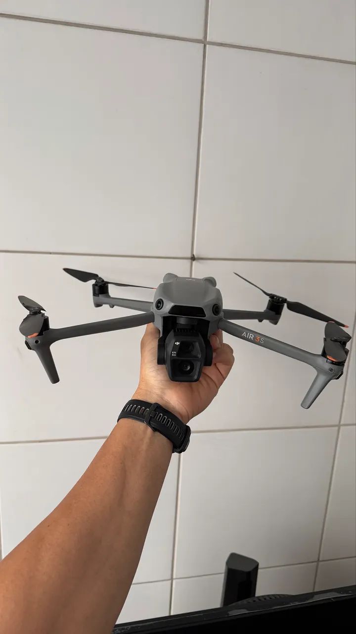 DRONE DJI AIR 3s - Foto 2