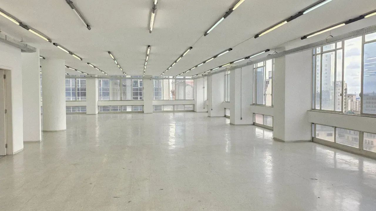 Excelente conjunto Comercial de 285 m² para Locação  Edifício Conde de Prates  Centro de S
