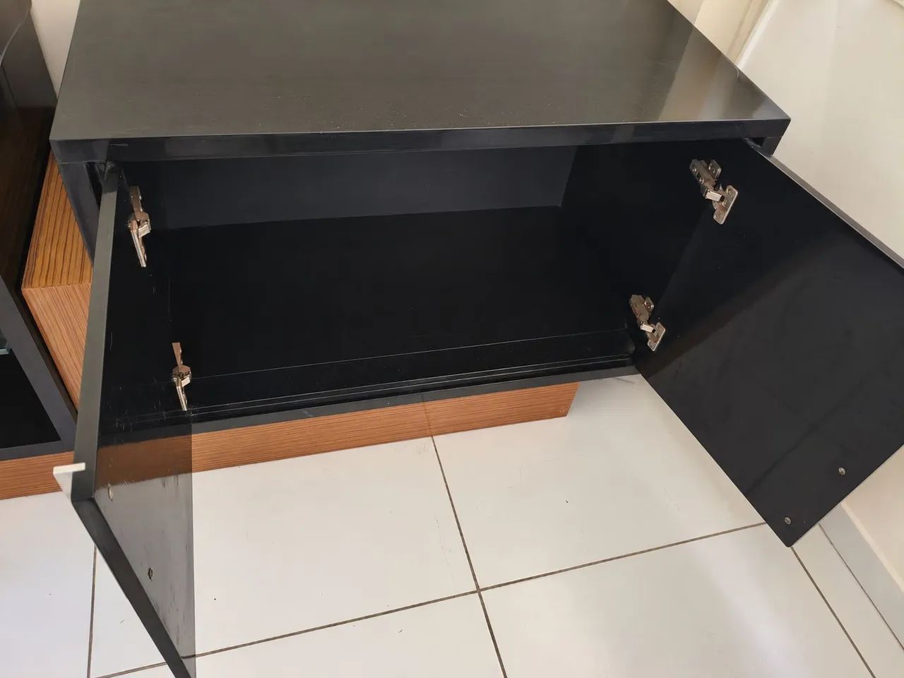 Rack para sala - 2 portas - Foto 3