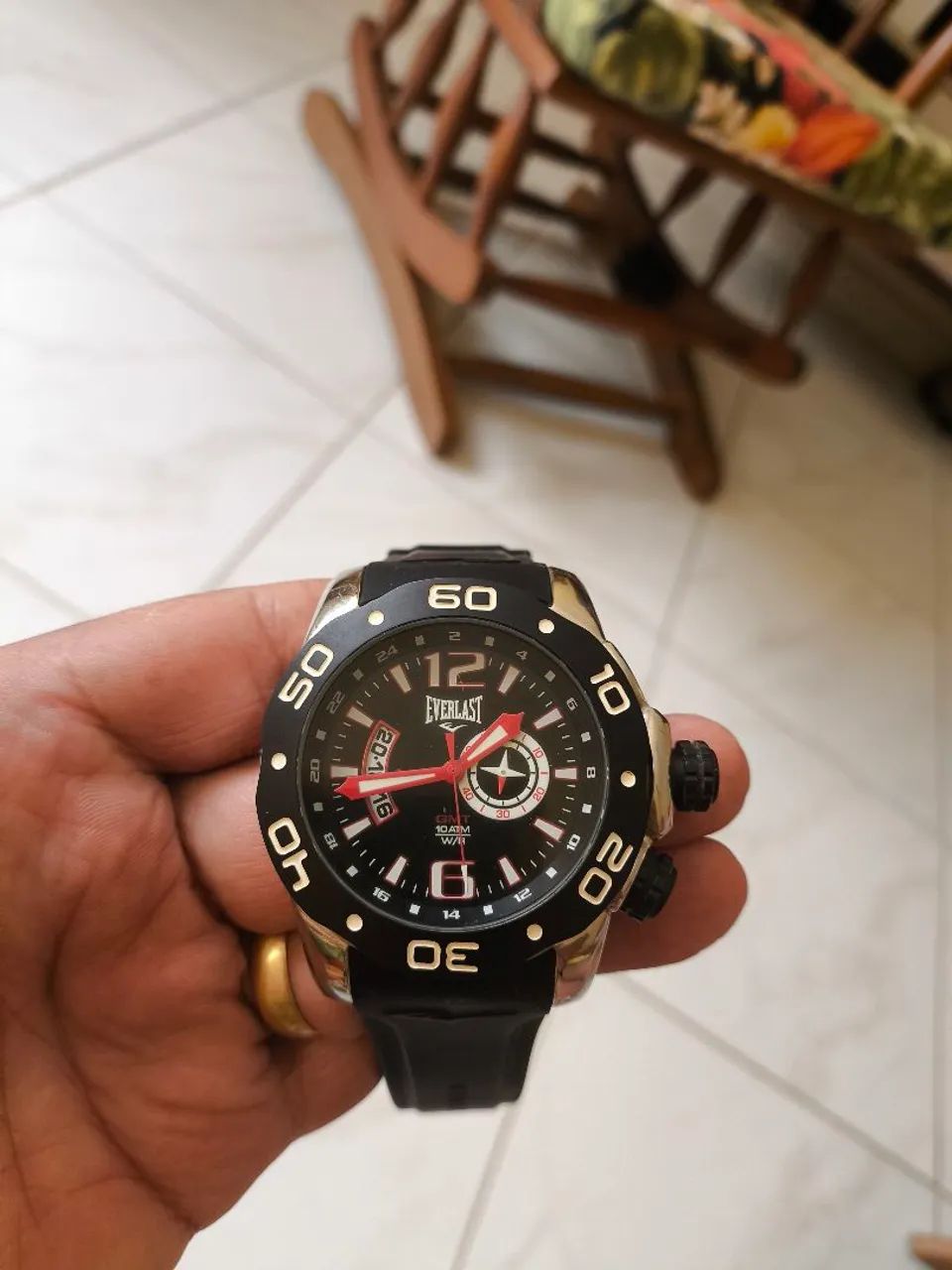 Relógio Everlast GMT 100metros Oversized - Foto 4