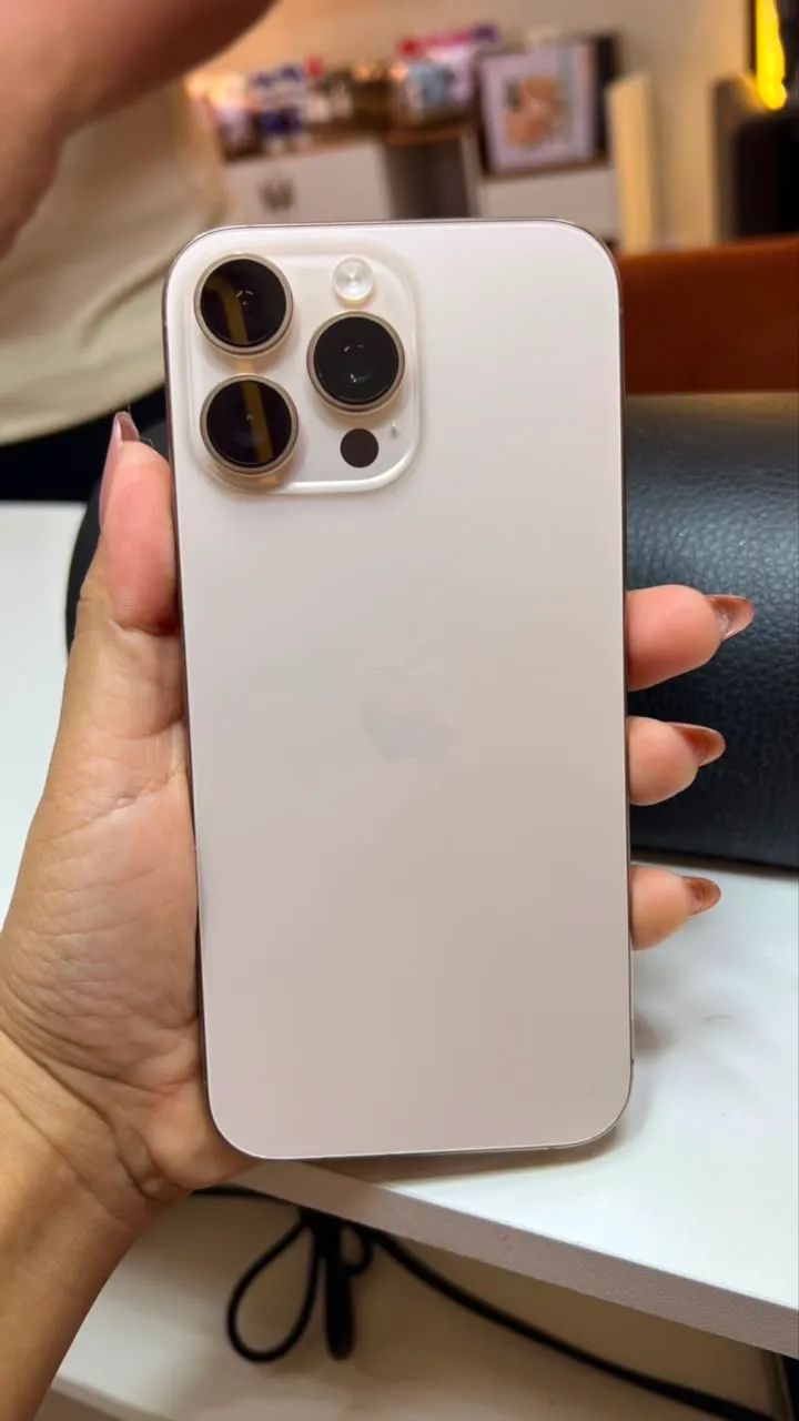 iPhone 16 Pro Max  - Foto 4