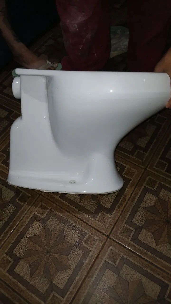 Vasos sanitários Deca  - Foto 2