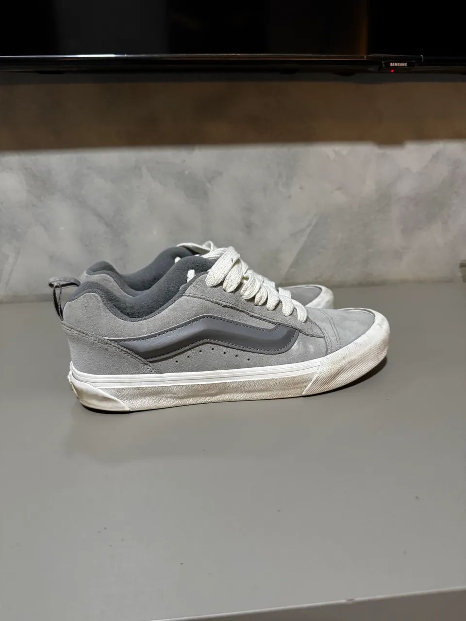 Vans knu school cinza tamanho 40