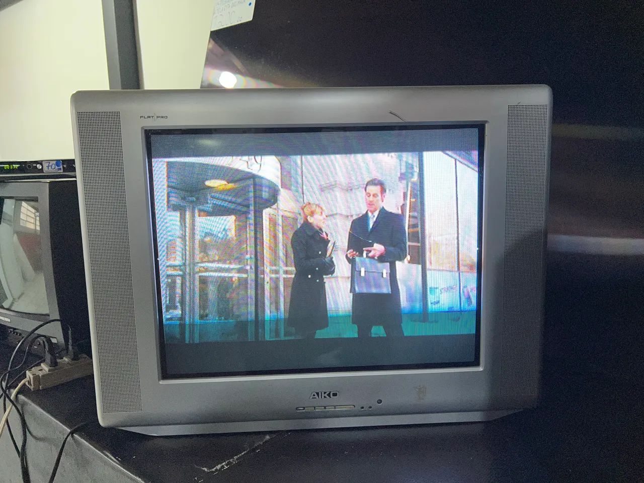 Tv de Tubo Aiko CRT 21 Polegadas Flat Pro FP-2111