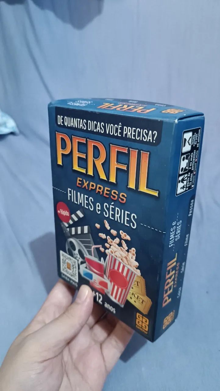 Jogo de cartas PERFIL EXPRESS, FILMES E SERIES, Completo e com manual!!!!!