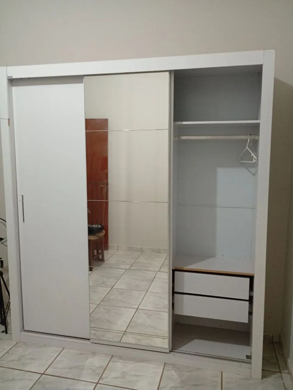 Guarda roupa de 3 portas de correr  - Foto 3
