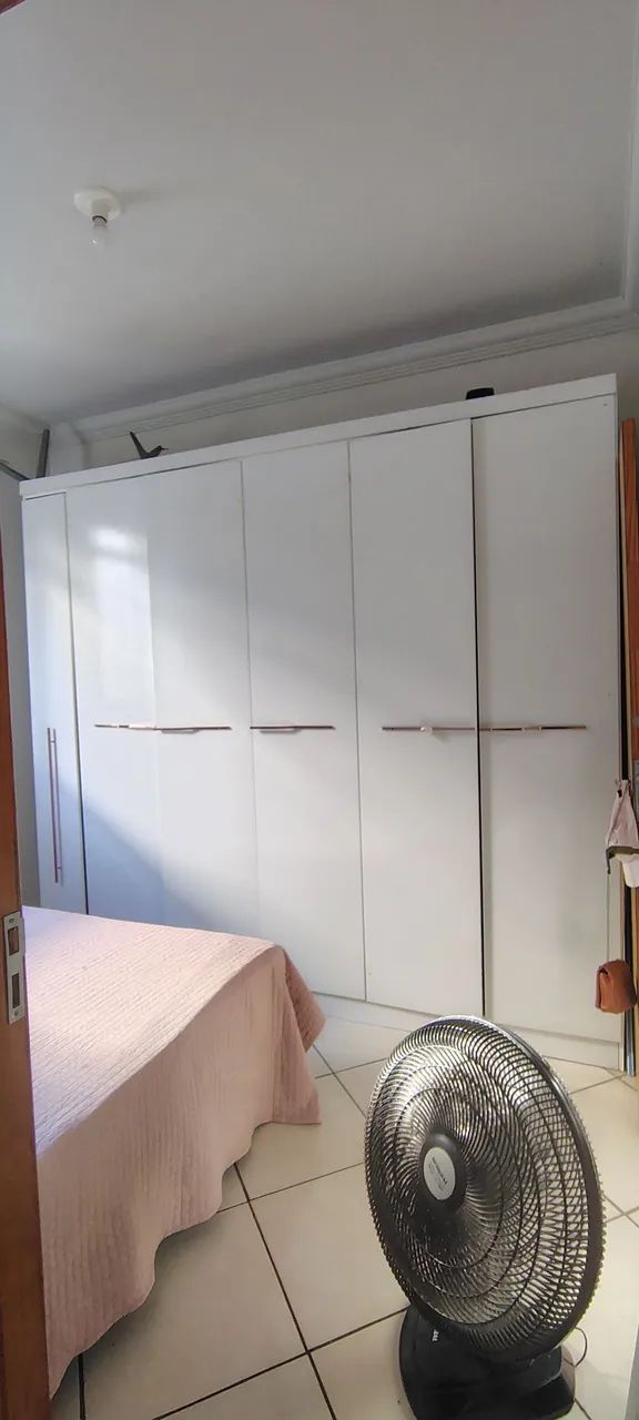 Guarda roupa lindo e excelente 