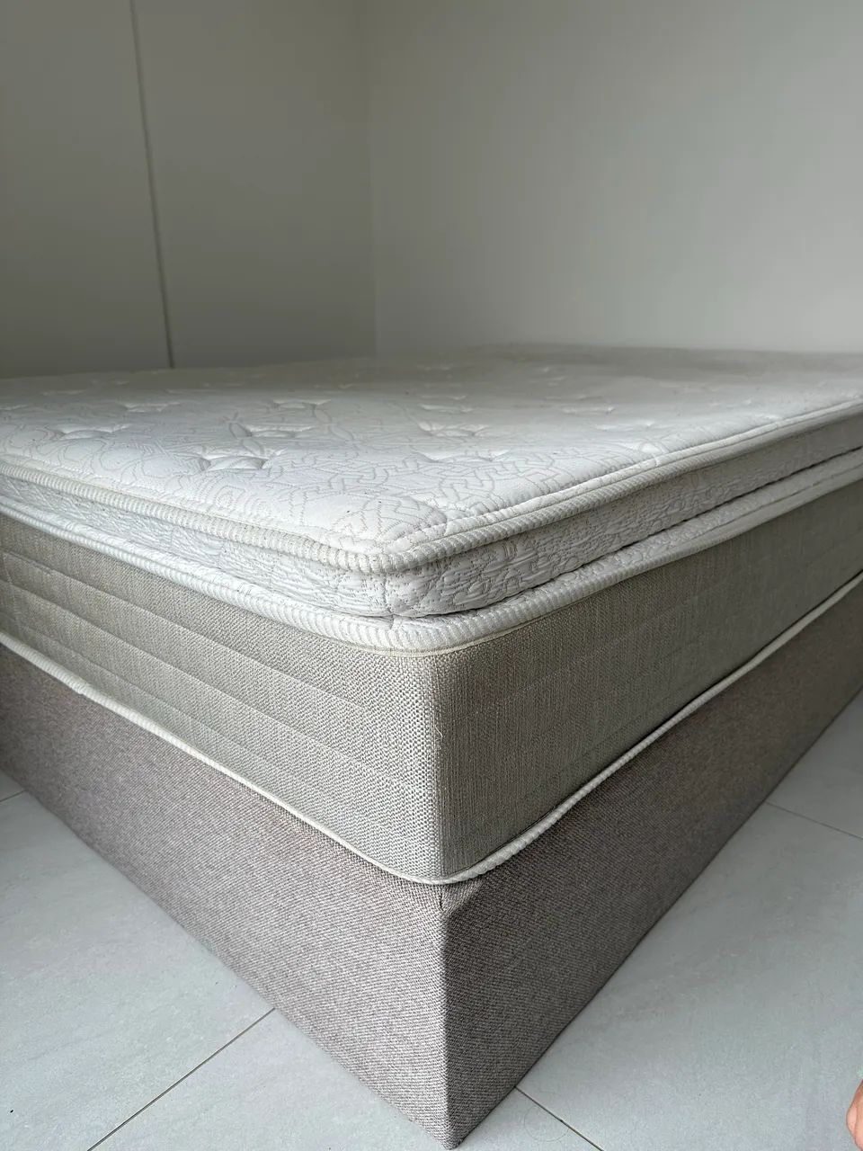 Cama casal Beaumont - Foto 2