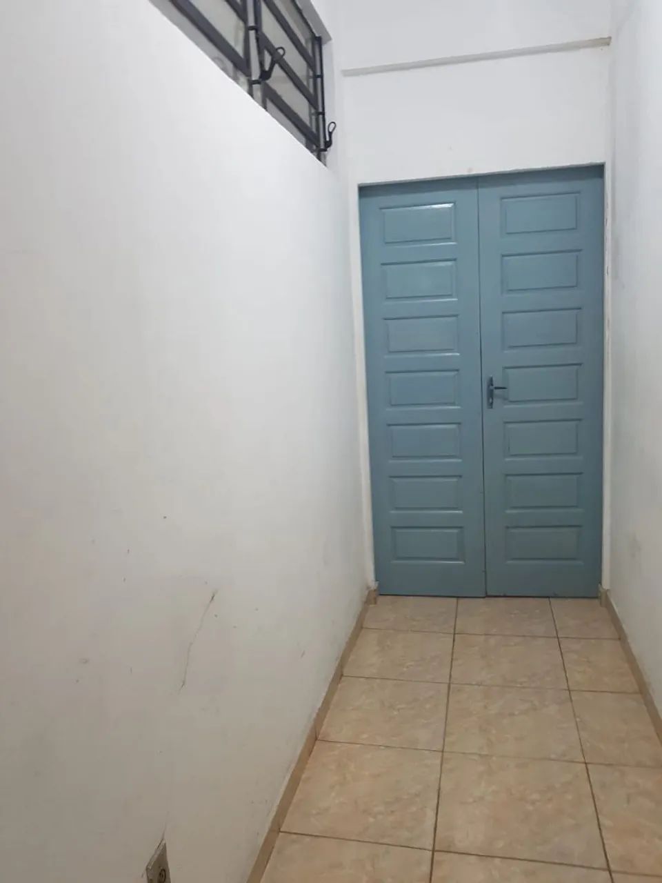 Aluga se uma sala  uma sala comercial  - Foto 2