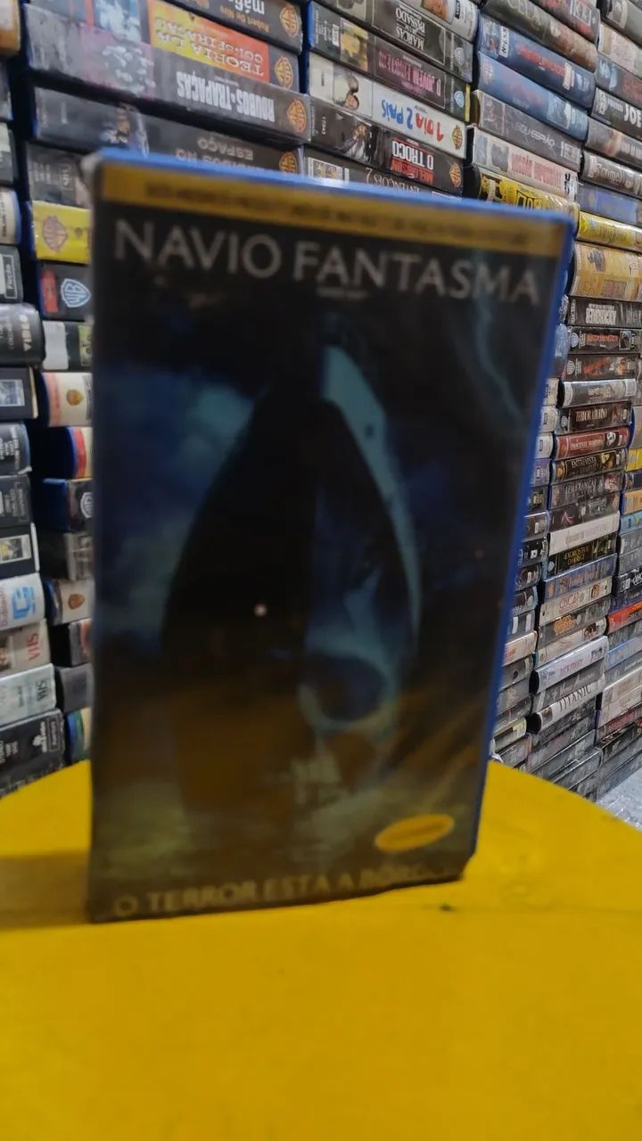 VHS navio fantasma ( legendado)