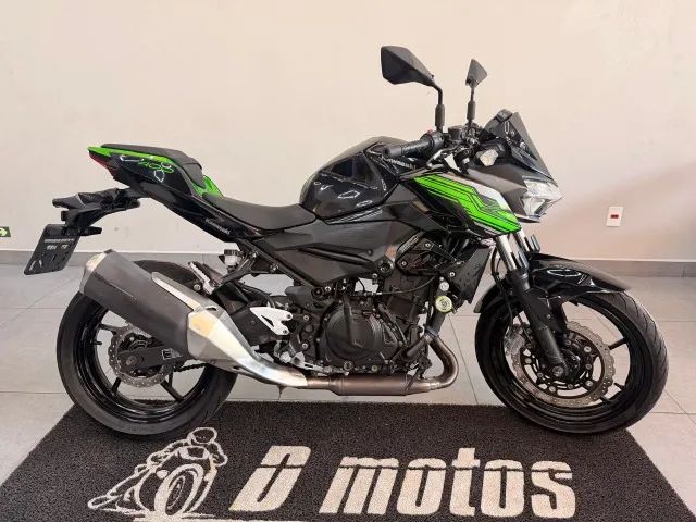 KAWASAKI Z400 