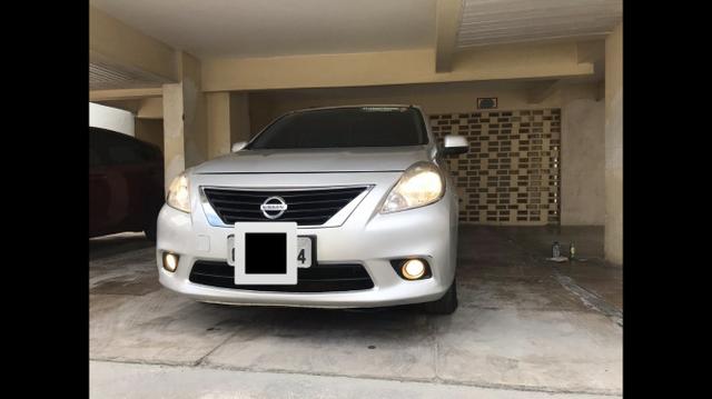 NISSAN VERSA SL 1.6 COMPLETO (Oportunidade)