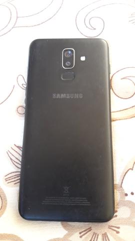 Samsung J8