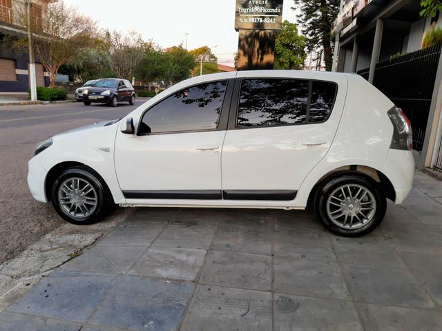 Sandero Privilegie 1.6 automático 14!! ótimo estado Ac trca! - Foto 9