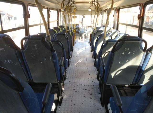 Ônibus Urbano, Micrão Mercedes OF1418, ano 2008 - Foto 8